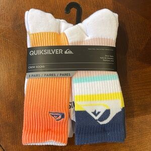 NWT QuikSilver Men’s Crew Socks 5 Pairs Shoe Size 6-12